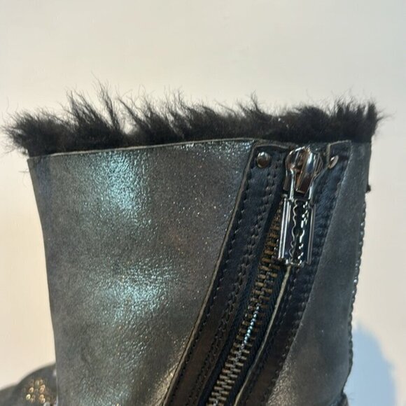 Abricot silver metallic suede side-zip ankle boots size US7 - Picture 10 of 14